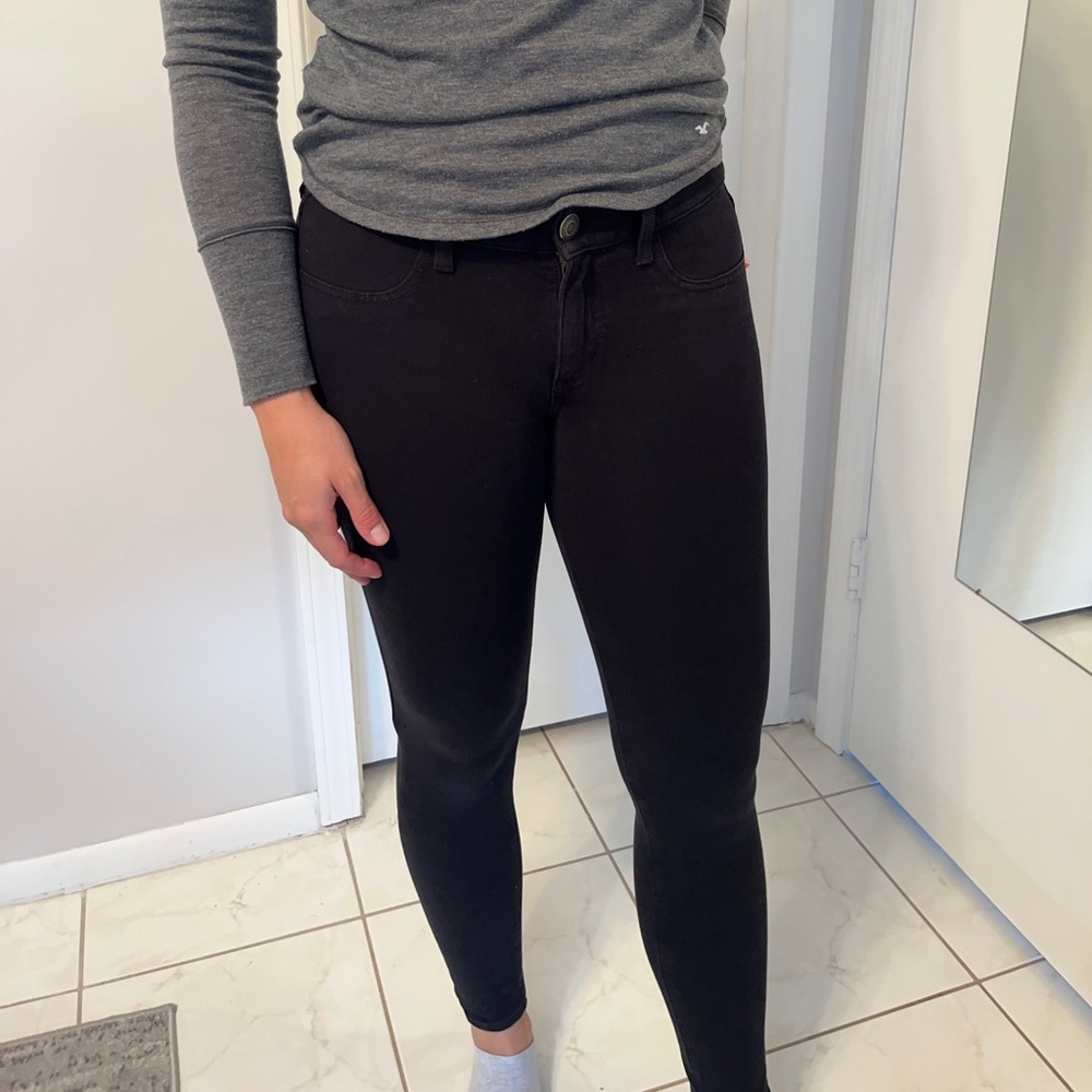 American Eagle Super Stretch Jeggings.